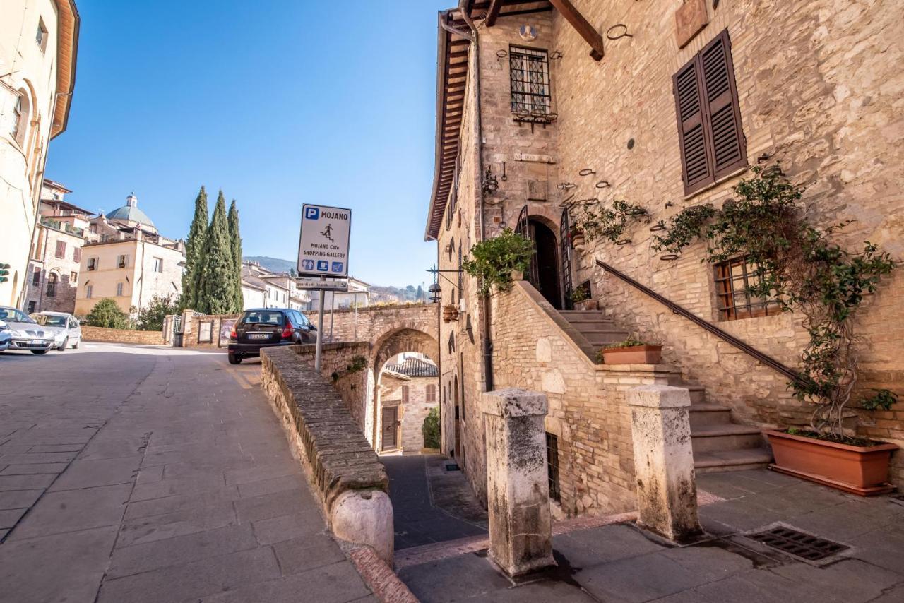 Casa Spagnoli Assisi Bagian luar foto